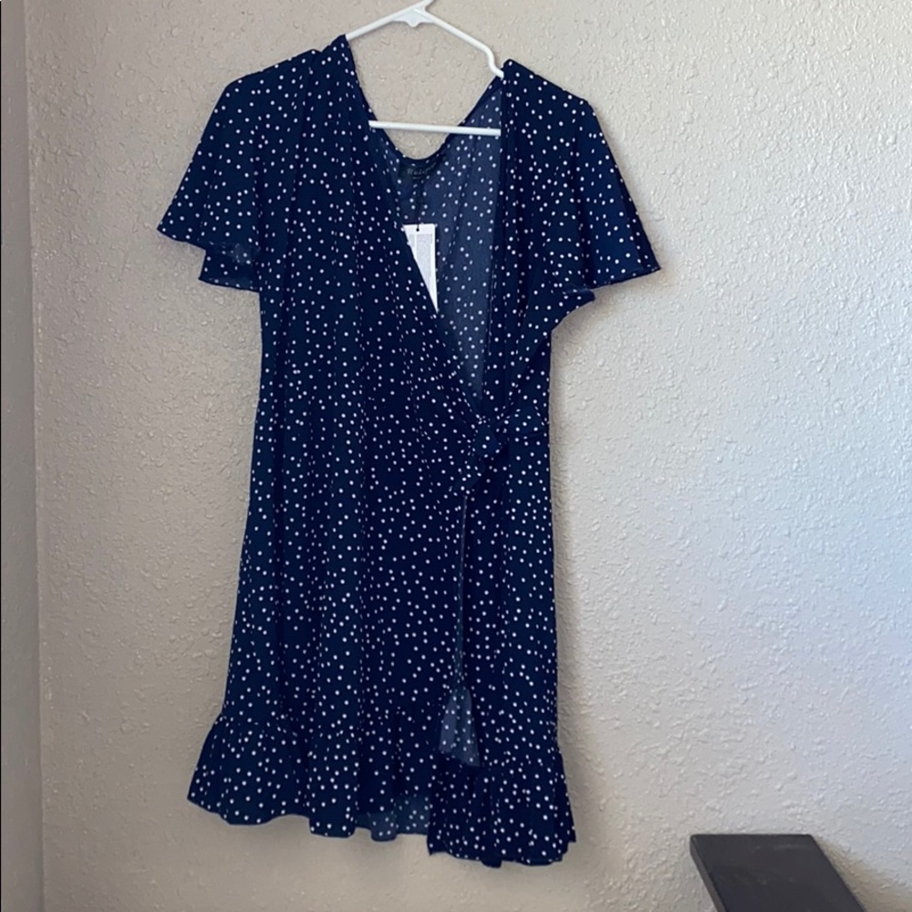 Dress - Picture 1 of 1